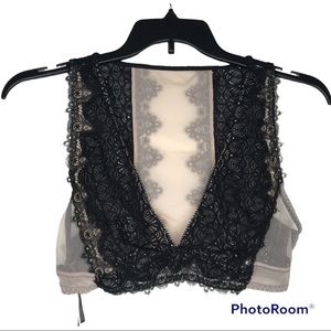 NWT Victoria's Secret Lace Sheer Bralette XL